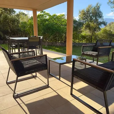 72 M2 Centre-ville Avec Jardin Holiday home