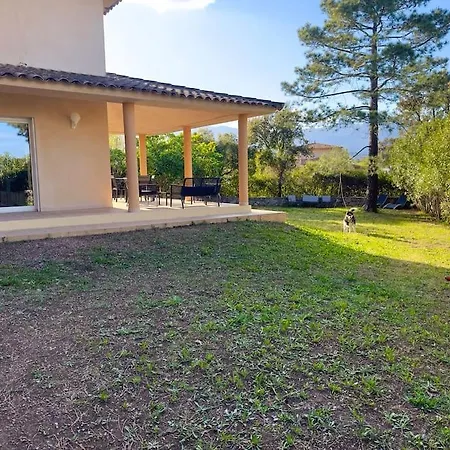 Будинок відпочинку 72 M2 Centre-ville Avec Jardin