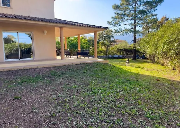 Holiday home 72 M2 Centre-ville Avec Jardin